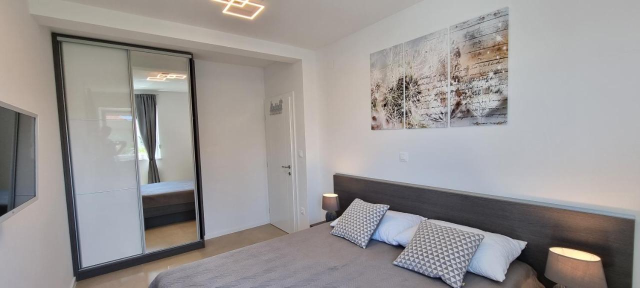 Apartament Nova Excellence Novalja Zewnętrze zdjęcie