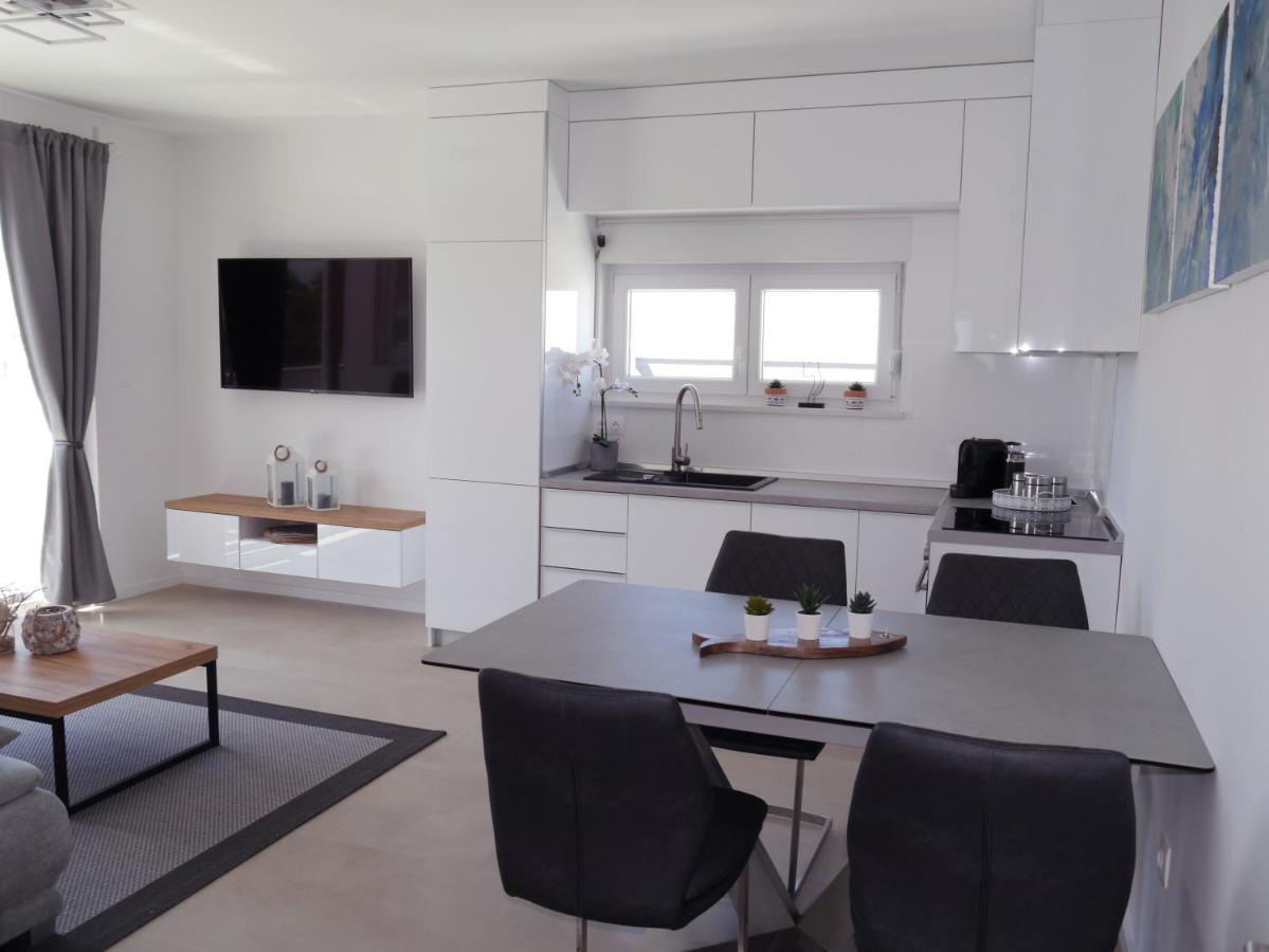 Apartament Nova Excellence Novalja Zewnętrze zdjęcie